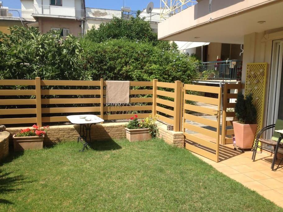 Ησυχες Διακοπες Kalamata Exterior foto