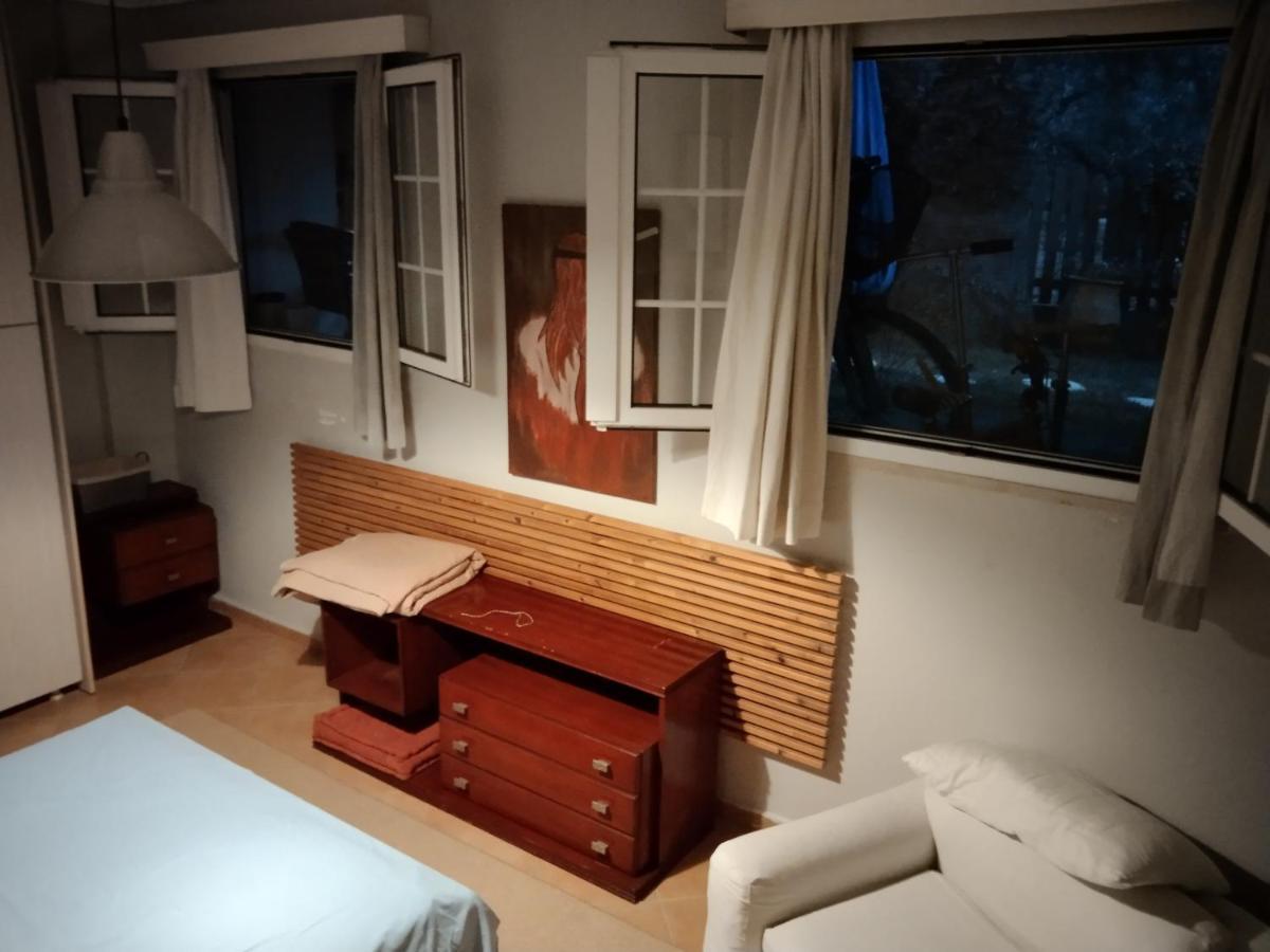 Ησυχες Διακοπες Kalamata Exterior foto
